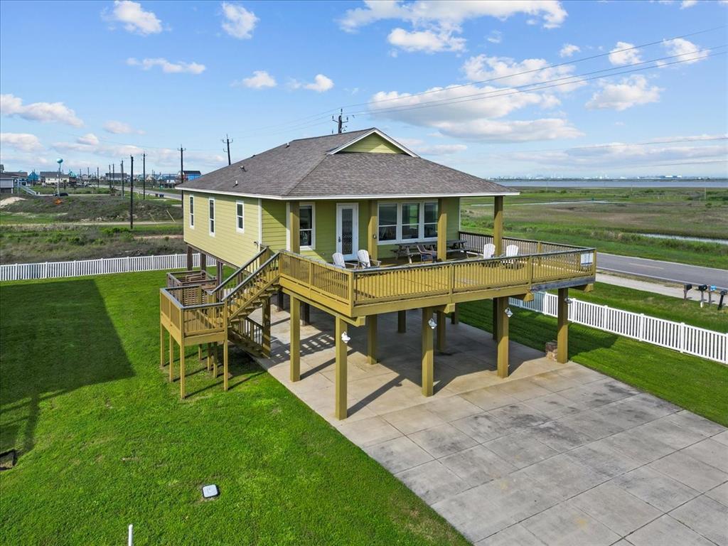 119 Velasco Shores Drive, Surfside Beach, Texas image 4