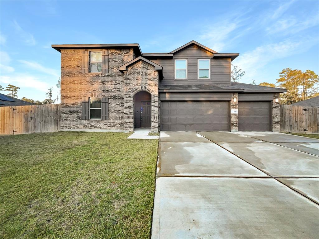 2306 S Colosseum Court, New Caney, Texas image 1