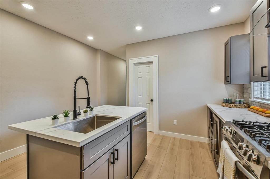 1522 Munger Street, Houston, Texas image 22