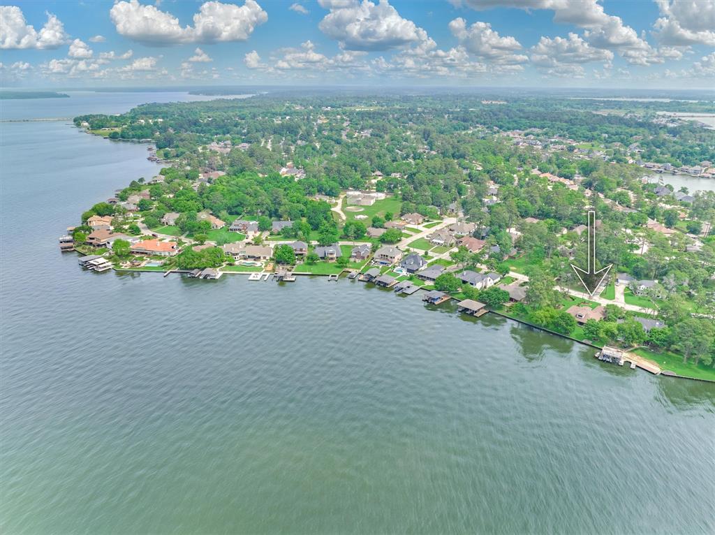 12022 Sagittarius Drive, Willis, Texas image 3
