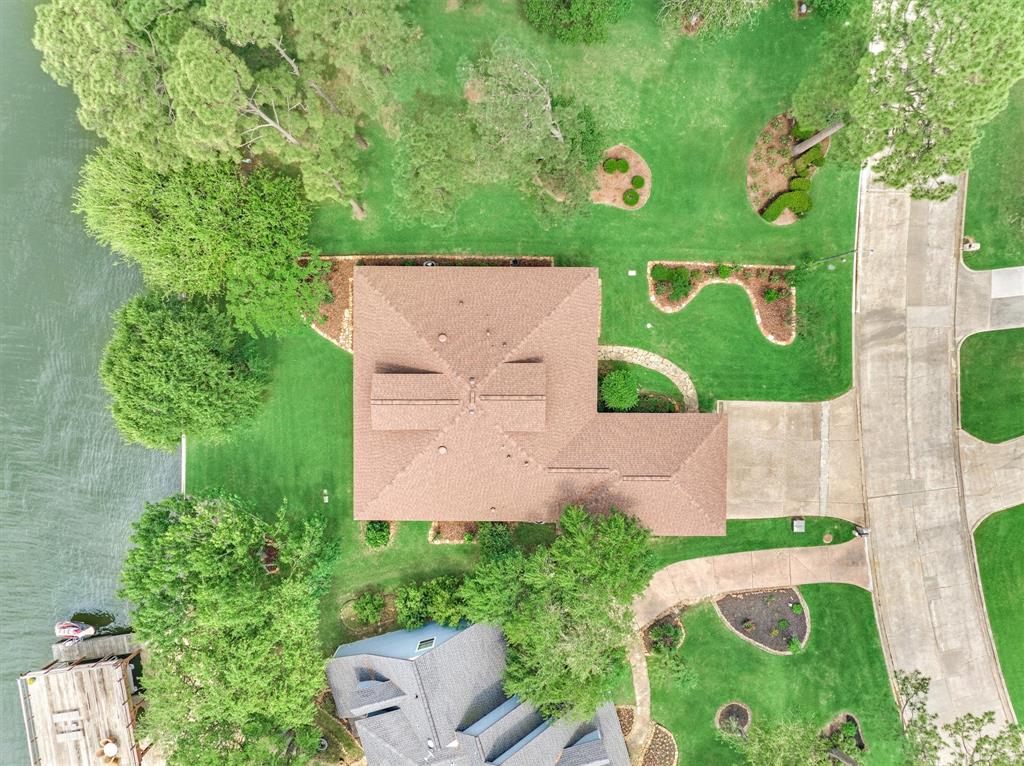 12022 Sagittarius Drive, Willis, Texas image 5