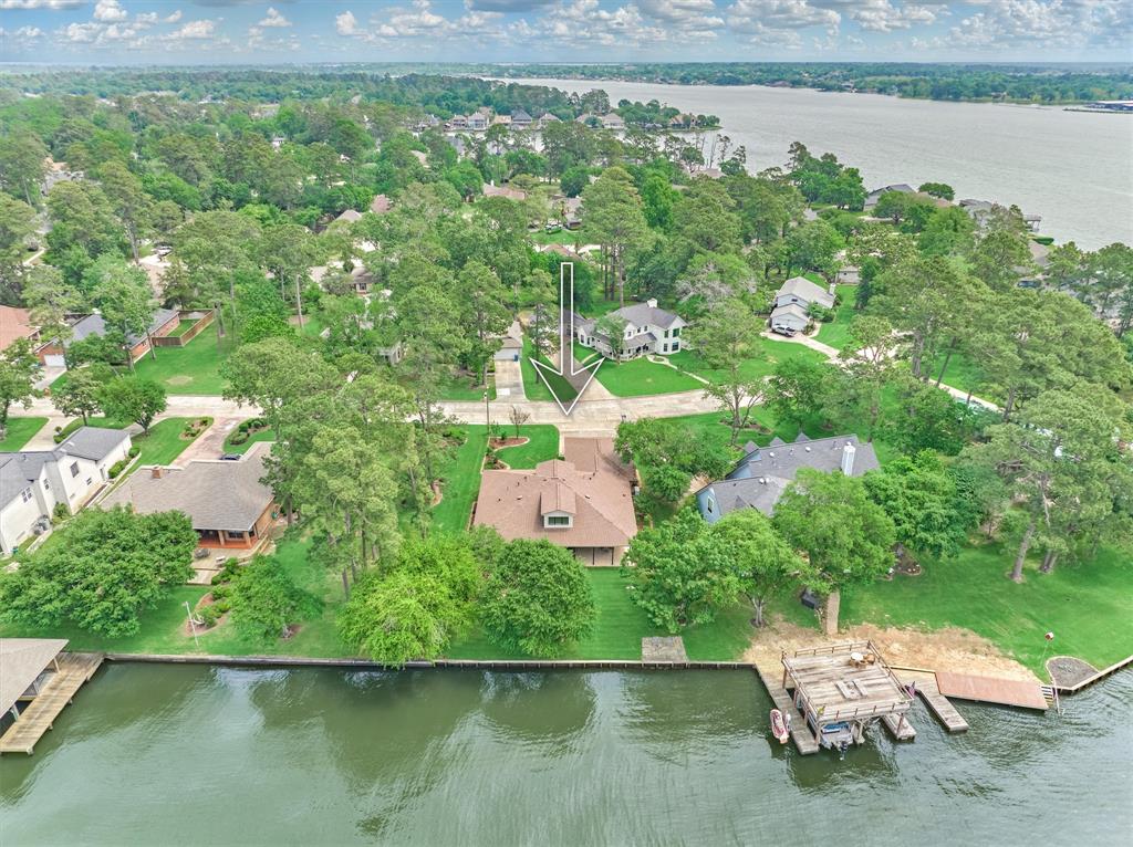 12022 Sagittarius Drive, Willis, Texas image 4