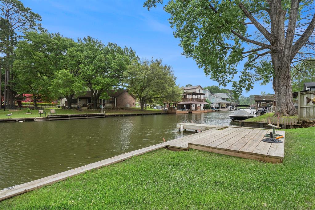 14178 Shadow Bay Drive, Willis, Texas image 4