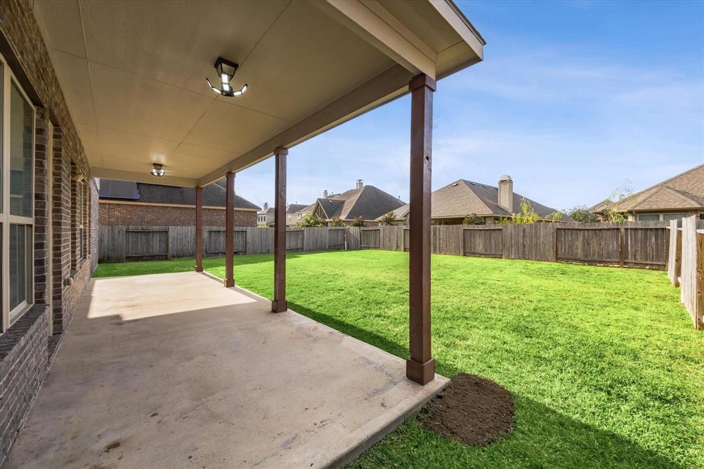 558 Southampton Lane, League City, Texas image 35