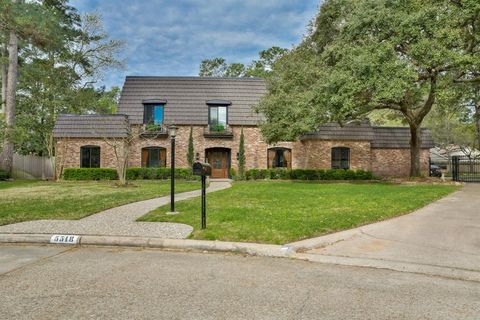 Single Family Residence in Houston TX 5518 Three Oaks Circle.jpg