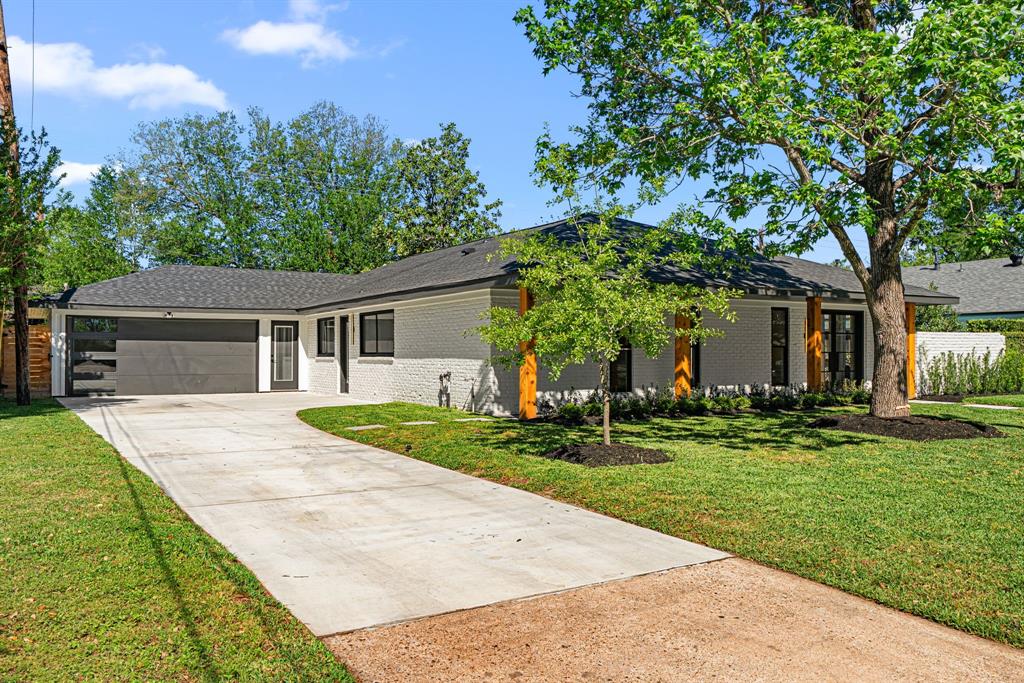 2506 Briarbrook Drive