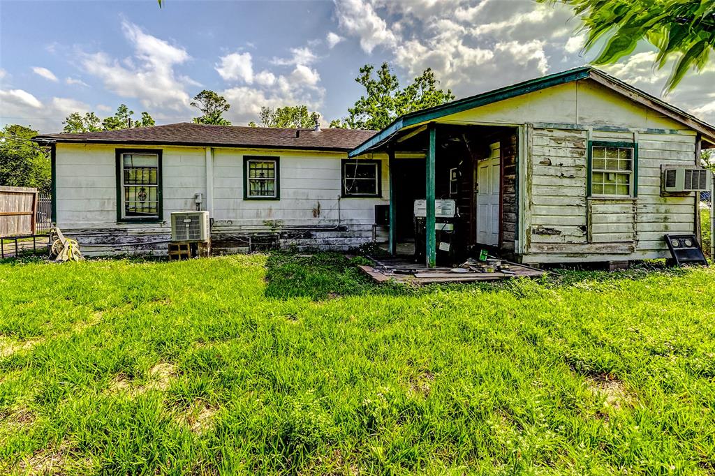 7825 Richland Drive, Houston, Texas image 10