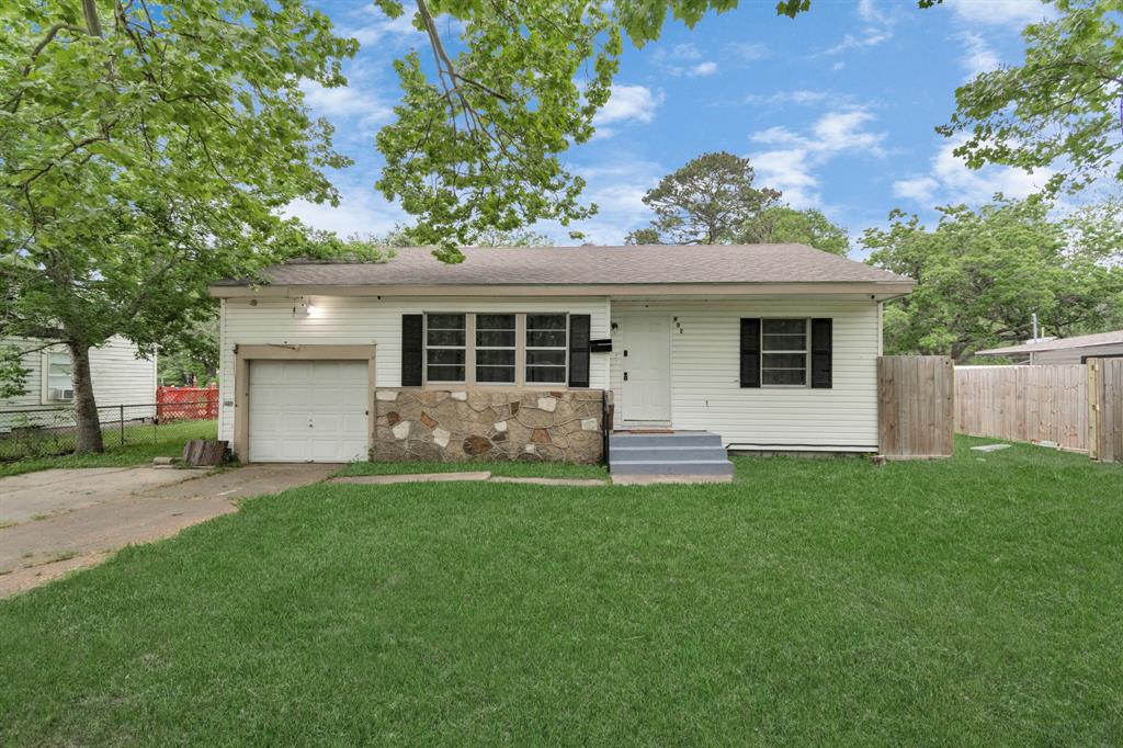 602 Bluebonnet Drive, La Marque, Texas image 4