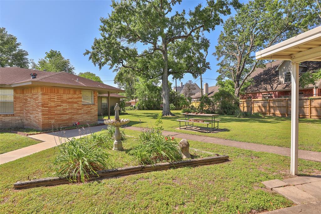 5115 Covington Drive, Houston, Texas image 12