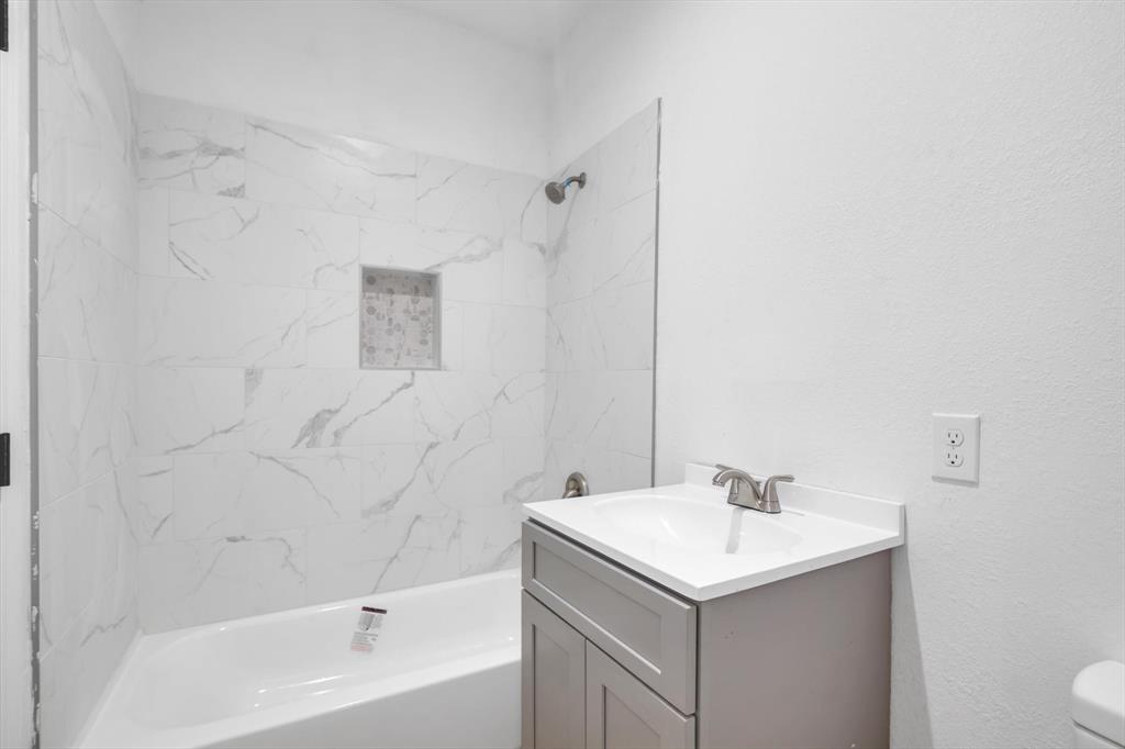 10 Whitewing Street, Dayton, Texas image 8
