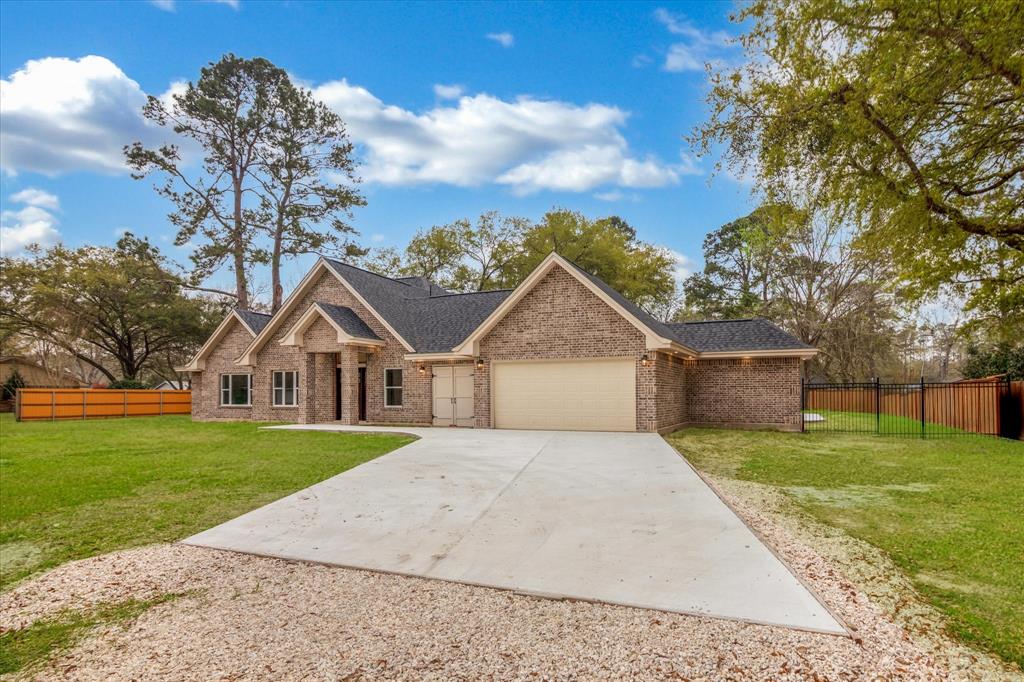 10 Whitewing Street, Dayton, Texas image 2