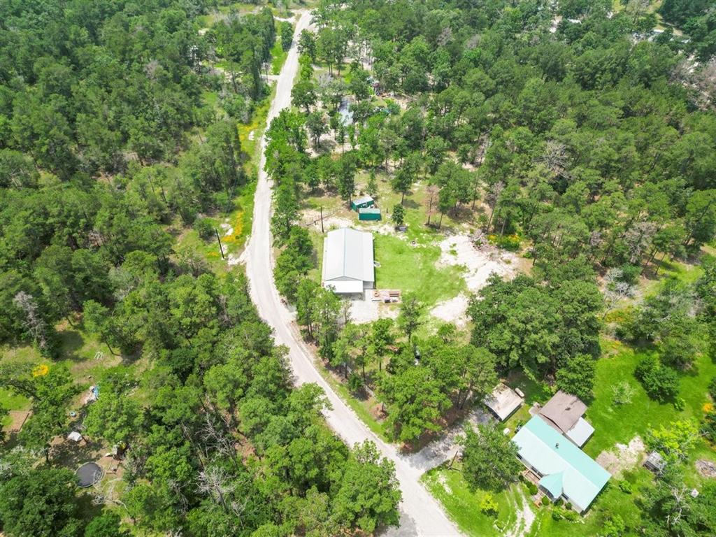 95 Sunrise Loop, Huntsville, Texas image 12