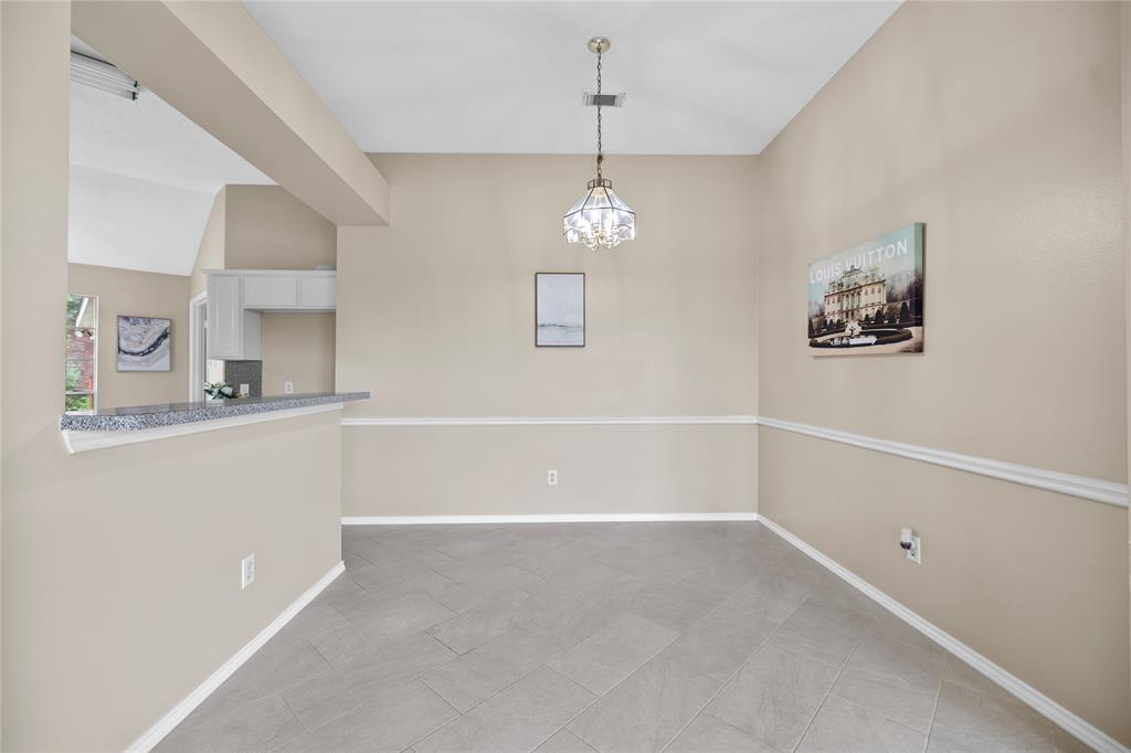 4214 Custer Creek Drive, Missouri City, Texas image 11