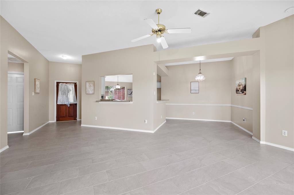 4214 Custer Creek Drive, Missouri City, Texas image 10