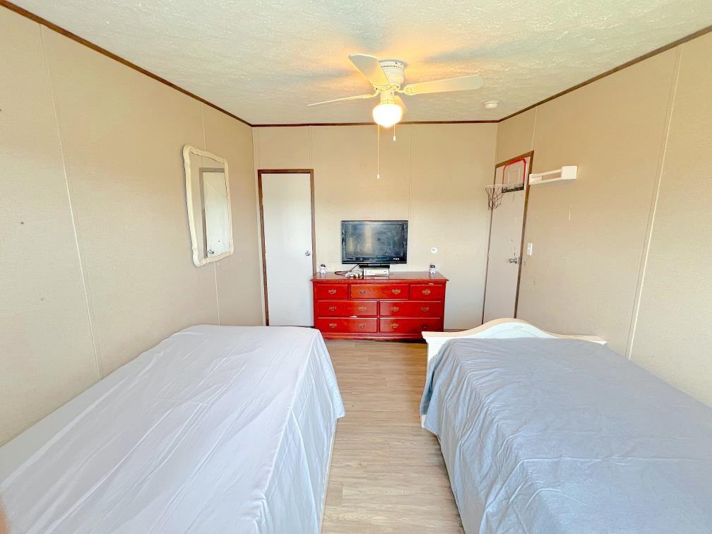 648 County Road 164 Rd, Boling, Texas image 22