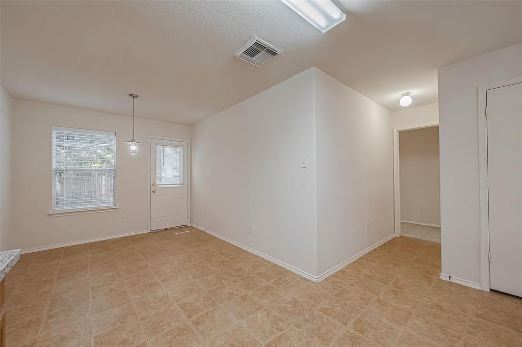 Photo 16 of 41 of 714 Ashlen Drive house