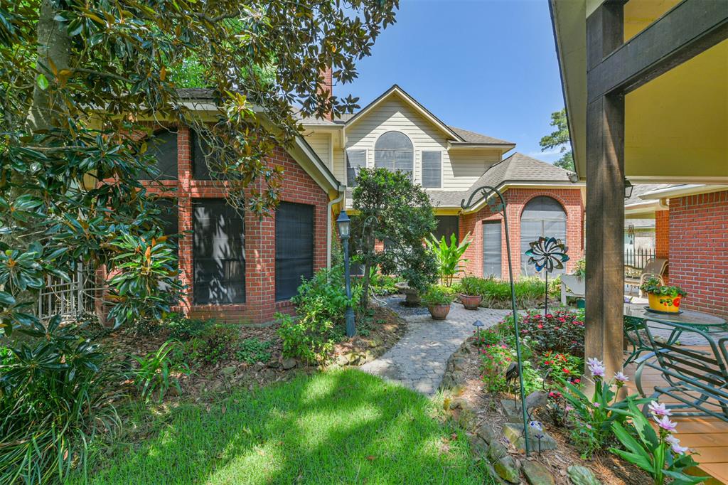 18907 Canoe Crest Court, Humble, Texas image 24