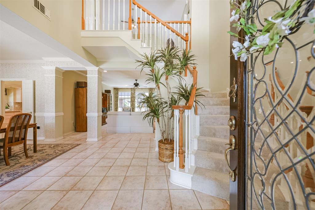 18907 Canoe Crest Court, Humble, Texas image 3