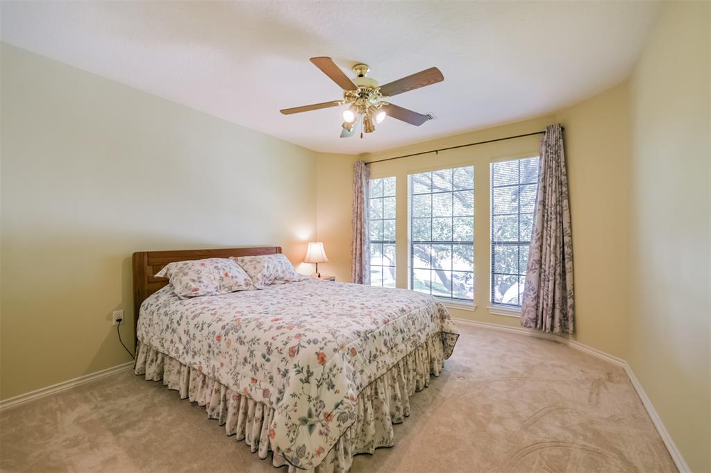 18907 Canoe Crest Court, Humble, Texas image 35