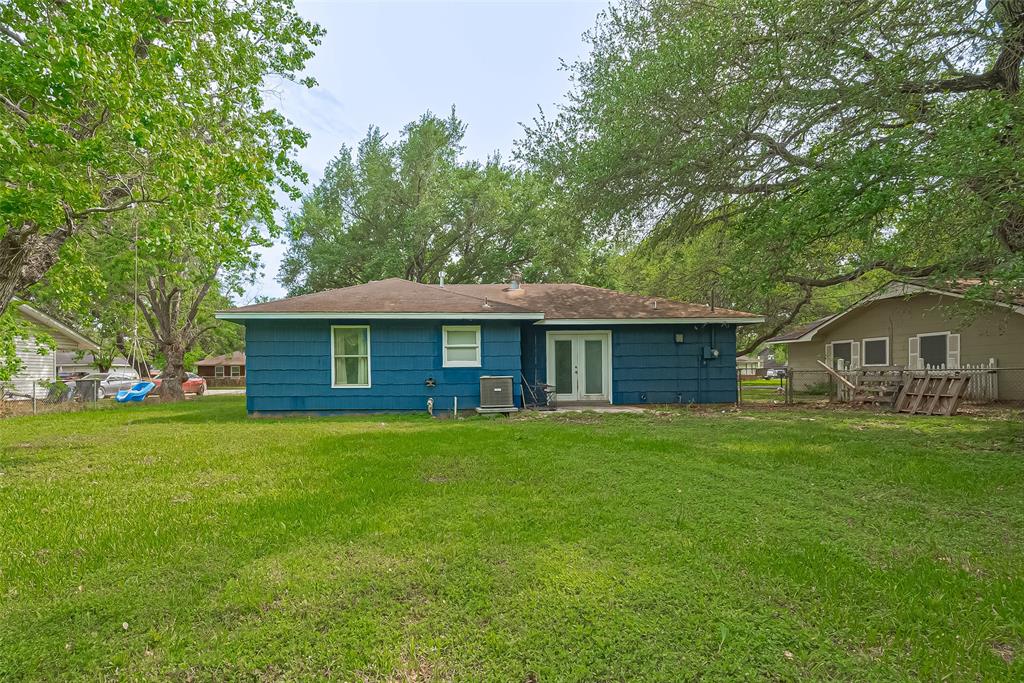 411 Frankie Street, Wharton, Texas image 15