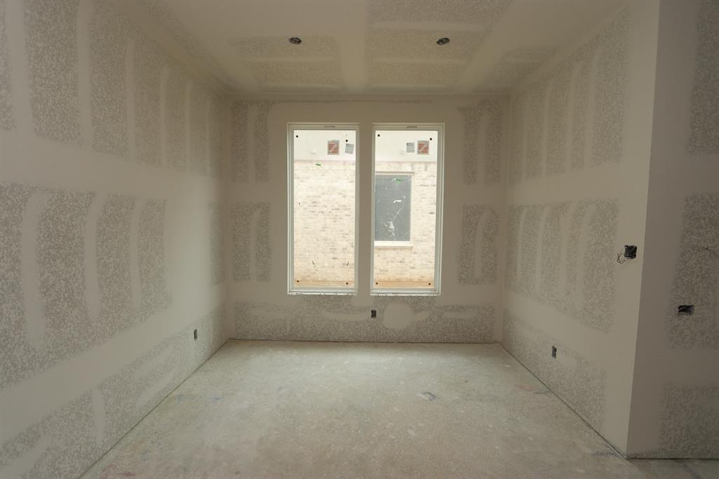 14207 Sacra View