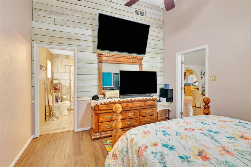 90 County Road 2852, Cleveland, Texas image 24