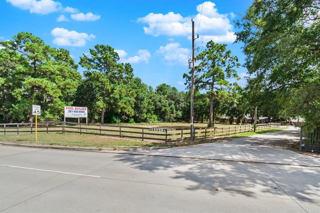 12943 Spring Cypress Road, Tomball, Texas image 11
