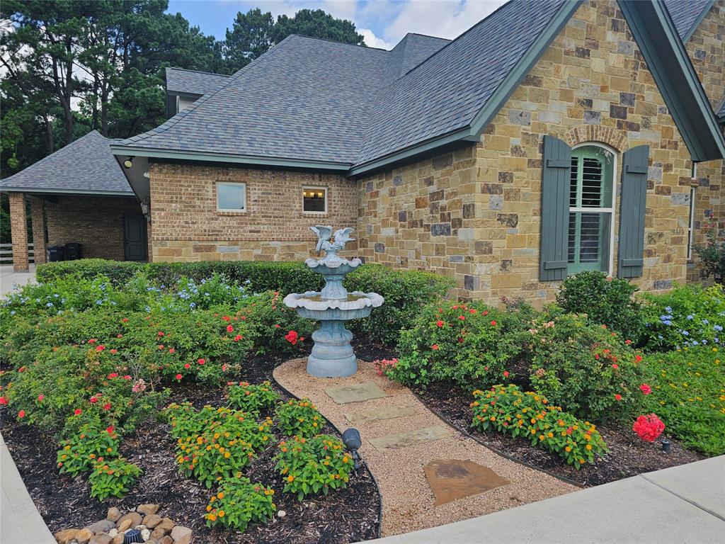 22414 Meadowhurst Circle, Tomball, Texas image 2