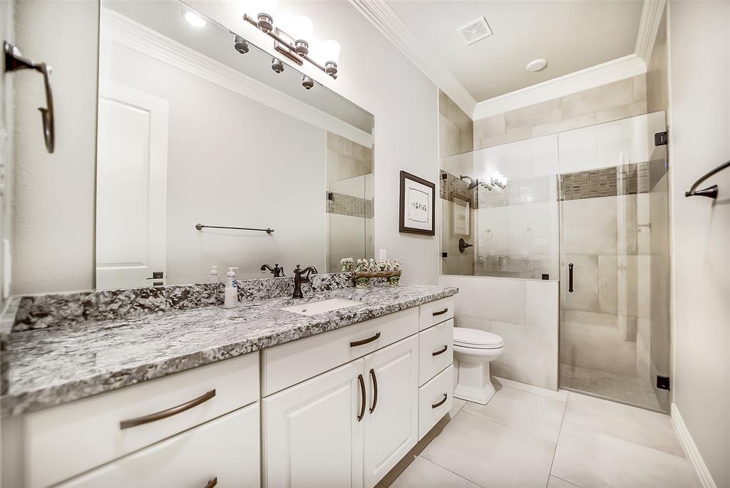22414 Meadowhurst Circle, Tomball, Texas image 30