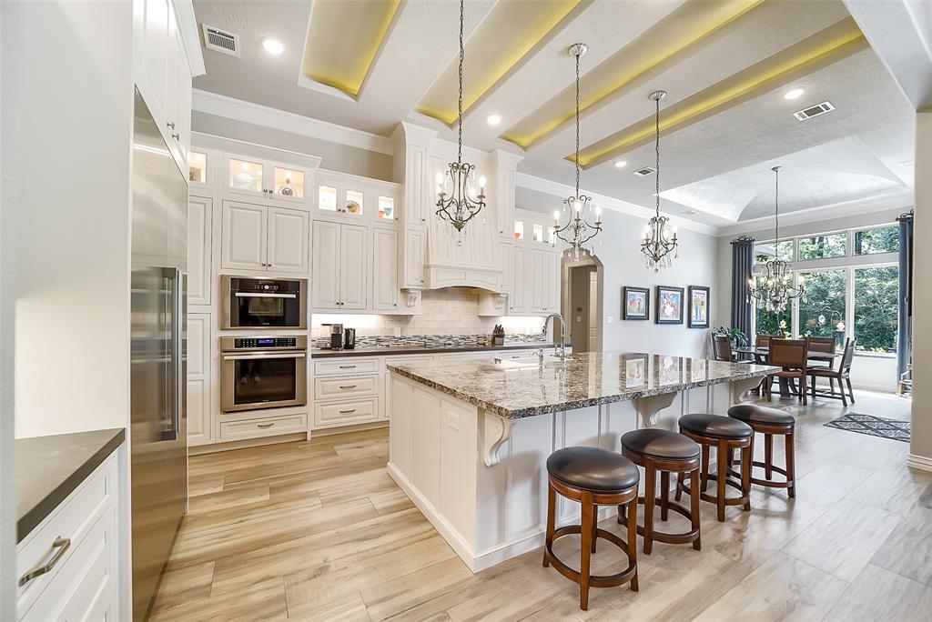 22414 Meadowhurst Circle, Tomball, Texas image 16