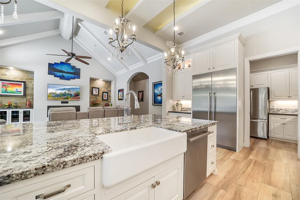 22414 Meadowhurst Circle, Tomball, Texas image 10