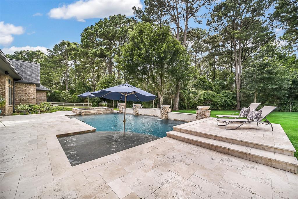 22414 Meadowhurst Circle, Tomball, Texas image 41