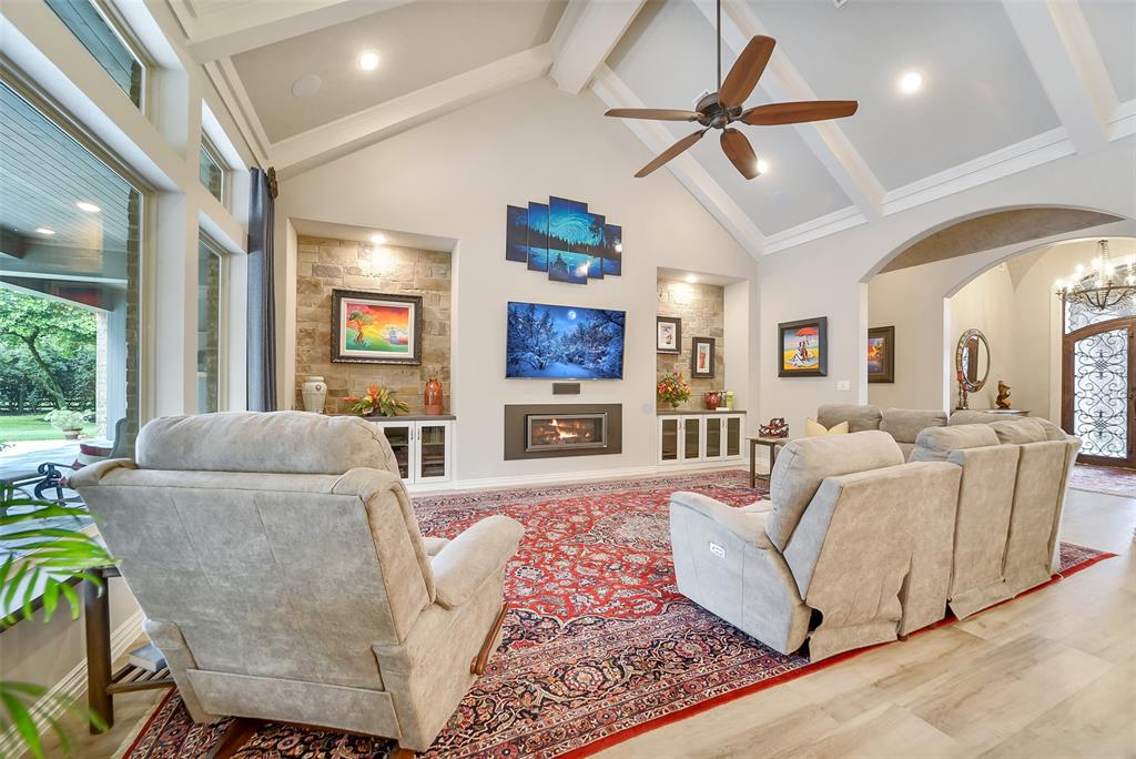22414 Meadowhurst Circle, Tomball, Texas image 6