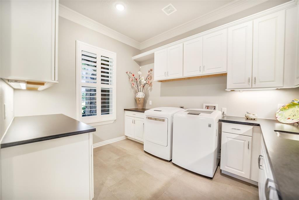22414 Meadowhurst Circle, Tomball, Texas image 28