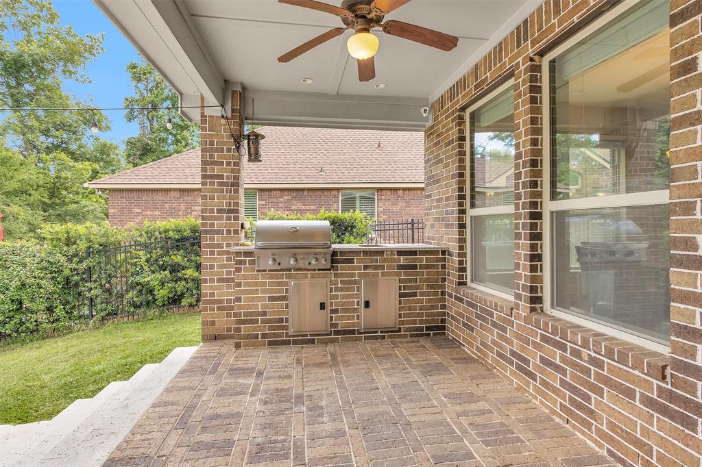 18 Sandwell Place, Spring, Texas image 31