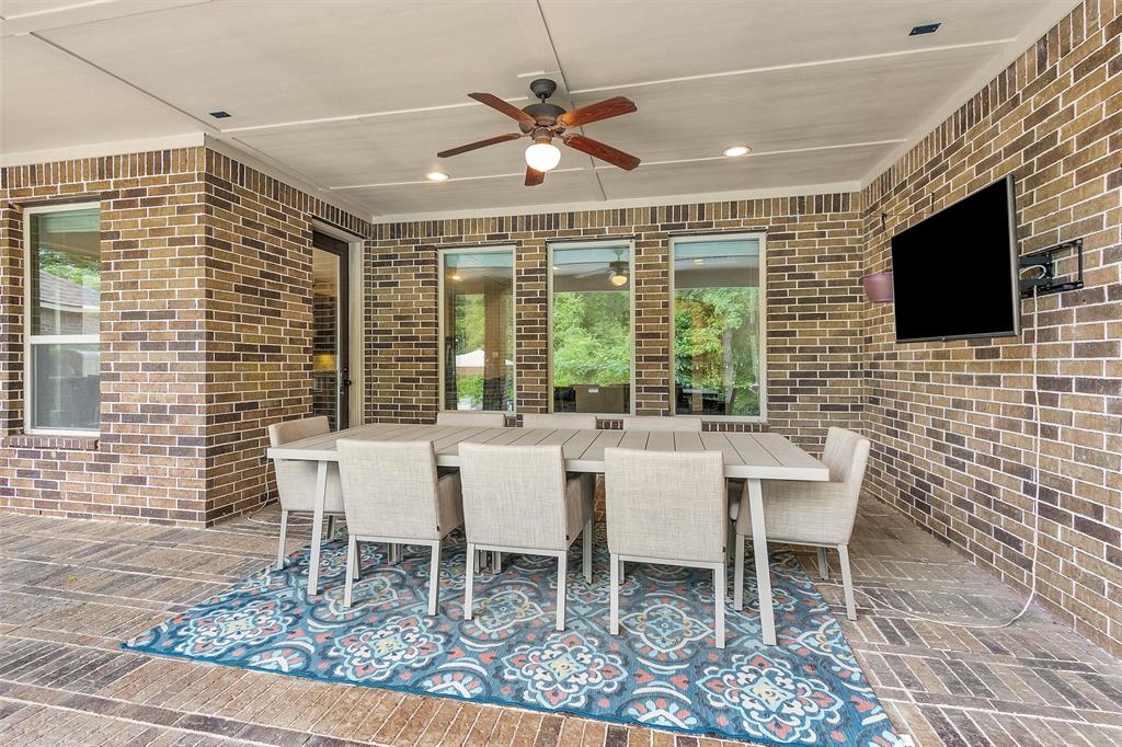 18 Sandwell Place, Spring, Texas image 30