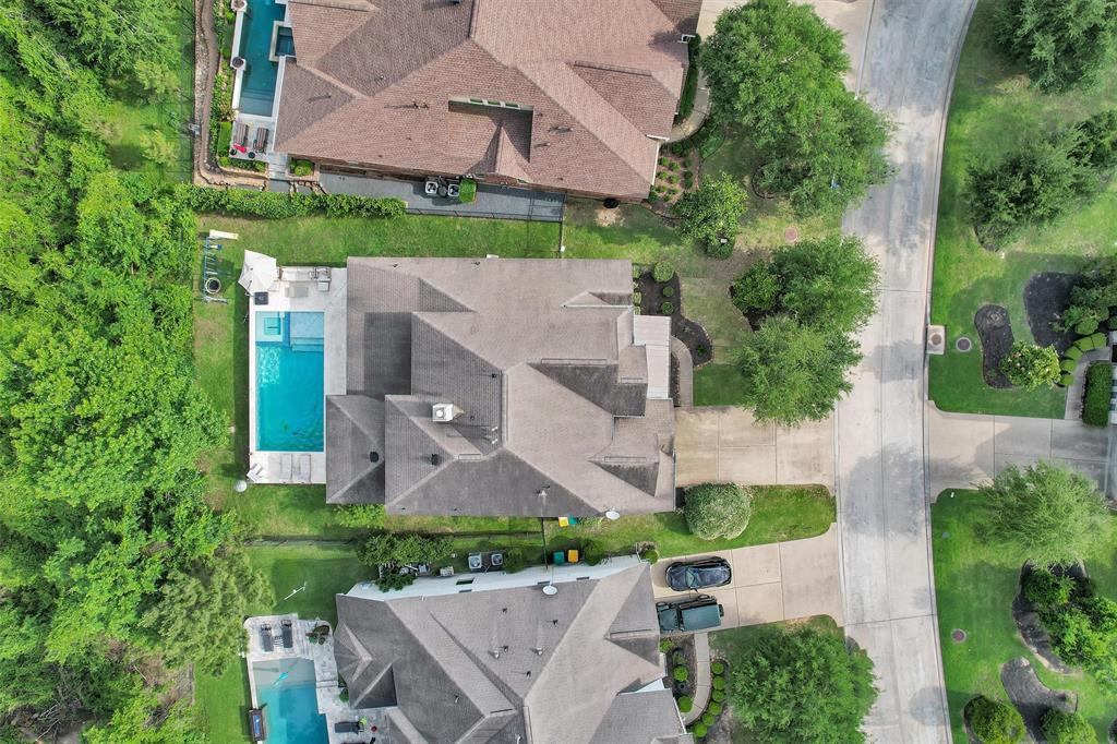 18 Sandwell Place, Spring, Texas image 37