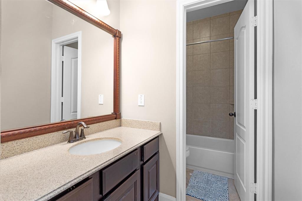 18 Sandwell Place, Spring, Texas image 21