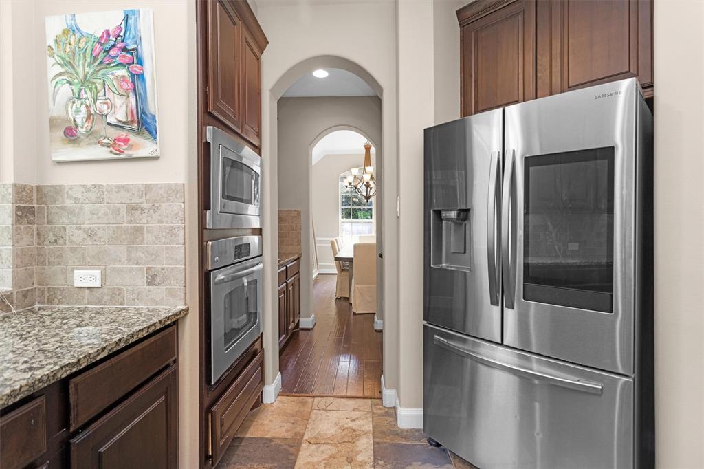 18 Sandwell Place, Spring, Texas image 14