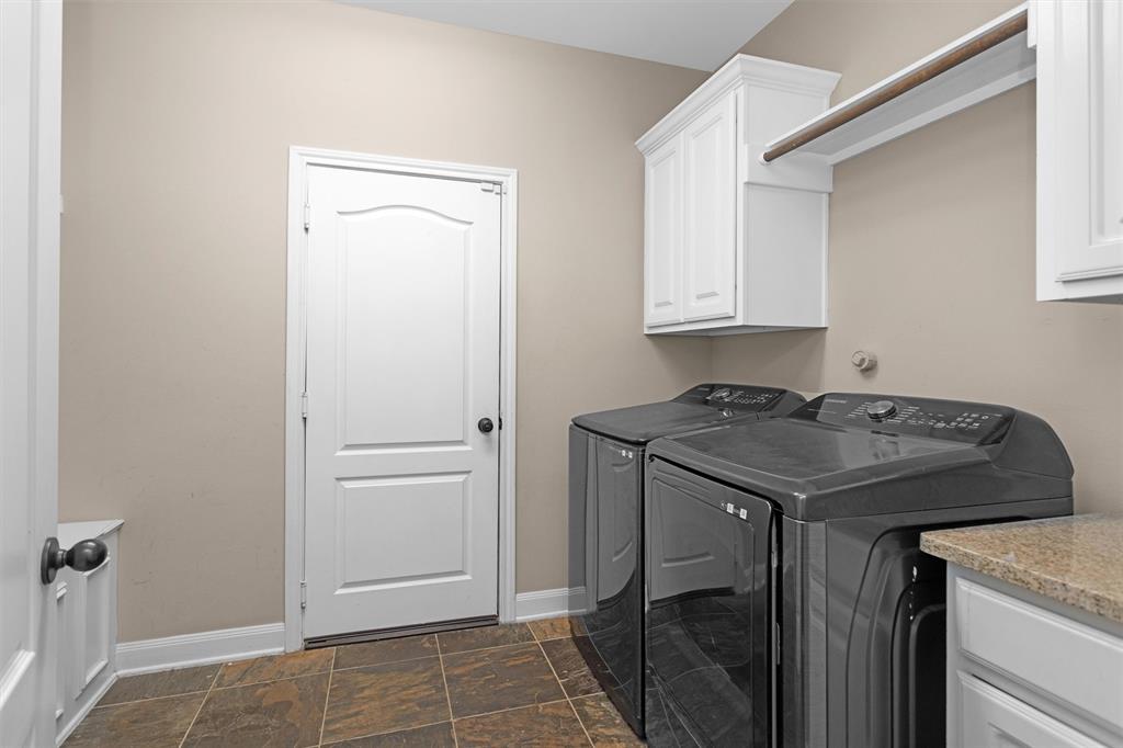 18 Sandwell Place, Spring, Texas image 22
