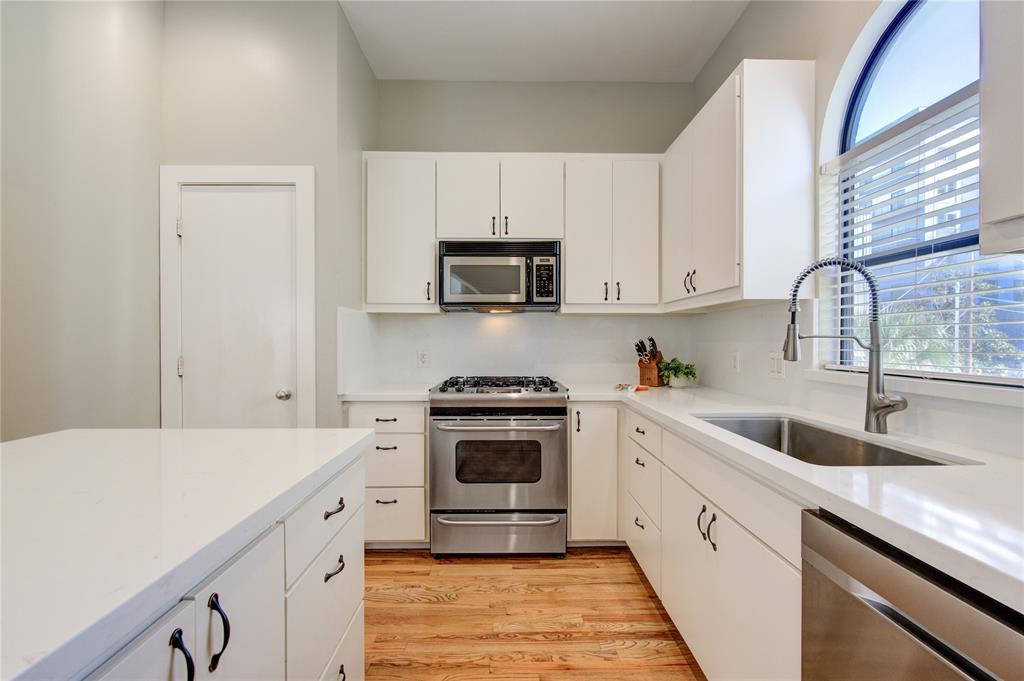 947 W 21st Street, Houston, Texas image 7