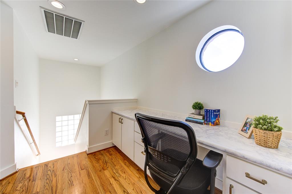 947 W 21st Street, Houston, Texas image 16
