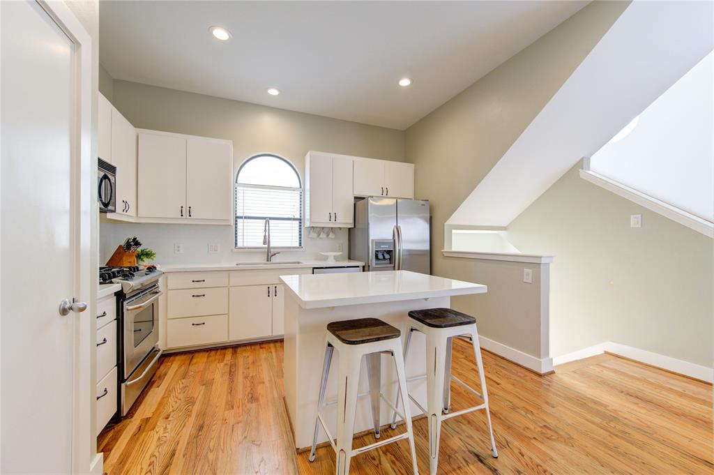 947 W 21st Street, Houston, Texas image 6