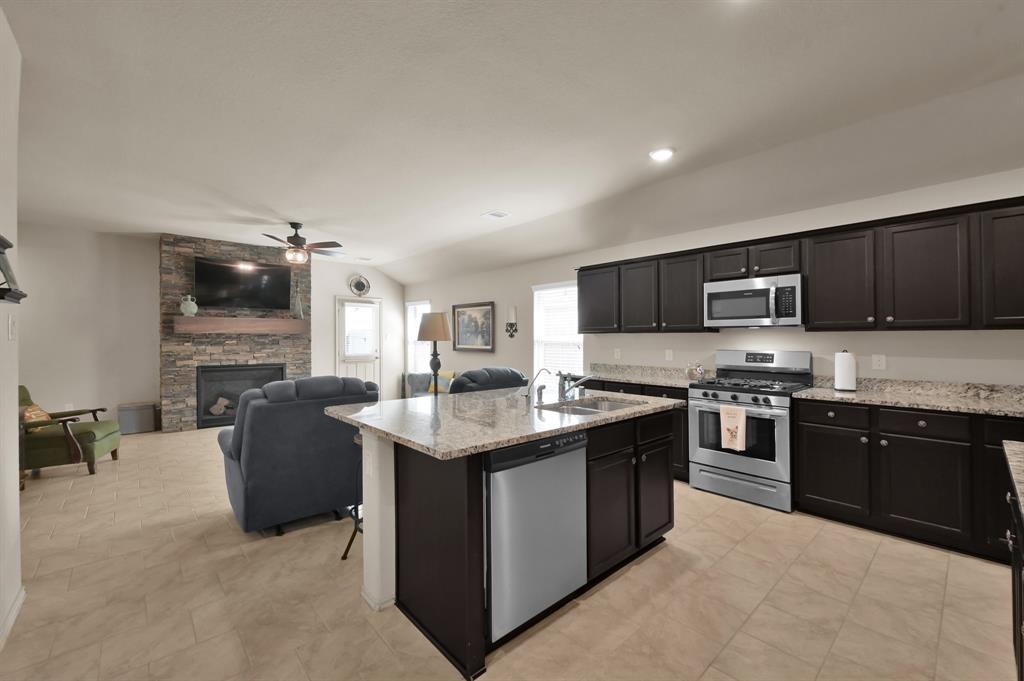 9923 Berlandier Ash Lane, Tomball, Texas image 8