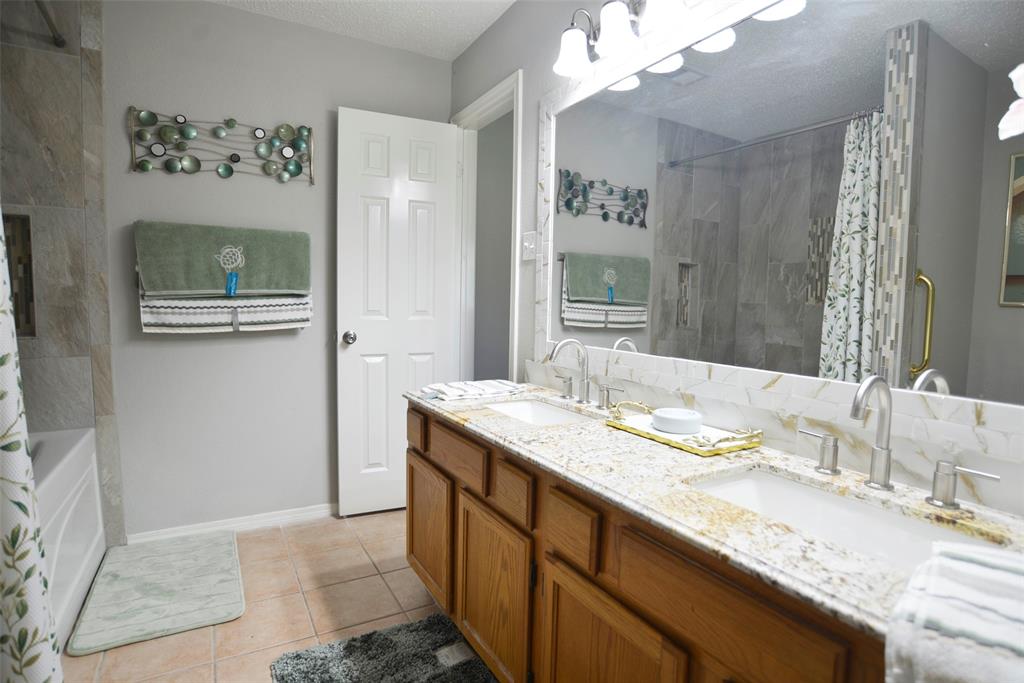810 Birchview Court, Pearland, Texas image 23