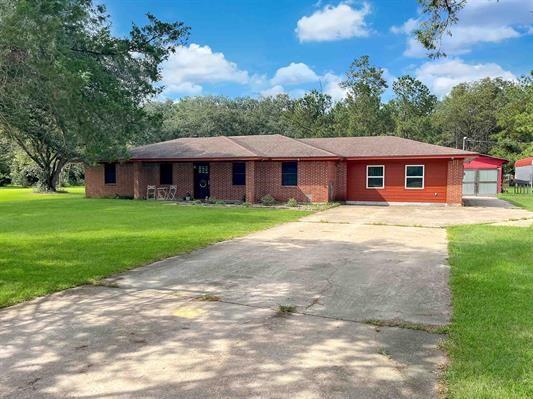 2530 Arrow Lane, Orange, Texas image 2