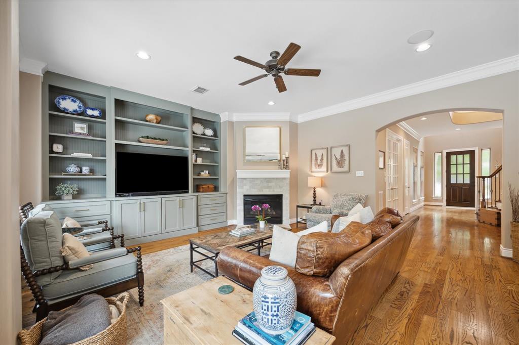 4609 Cedar Oaks Ln, Bellaire, Texas image 7