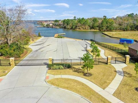 A home in Conroe