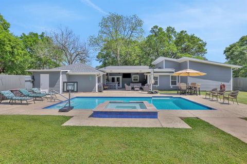 MLS: 14262384