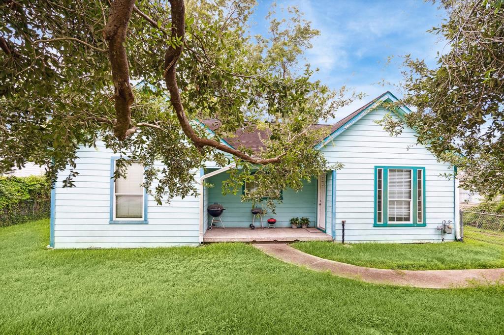 405 W Donovan Street, Houston, Texas image 11
